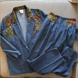 Vintage Denim Jacket and Pants‎ Set with Patterned Accents